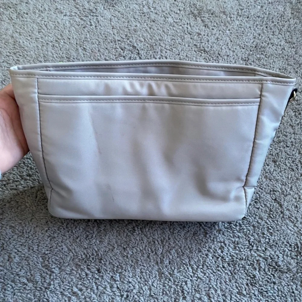 🤍A New Day Tote Insert_4